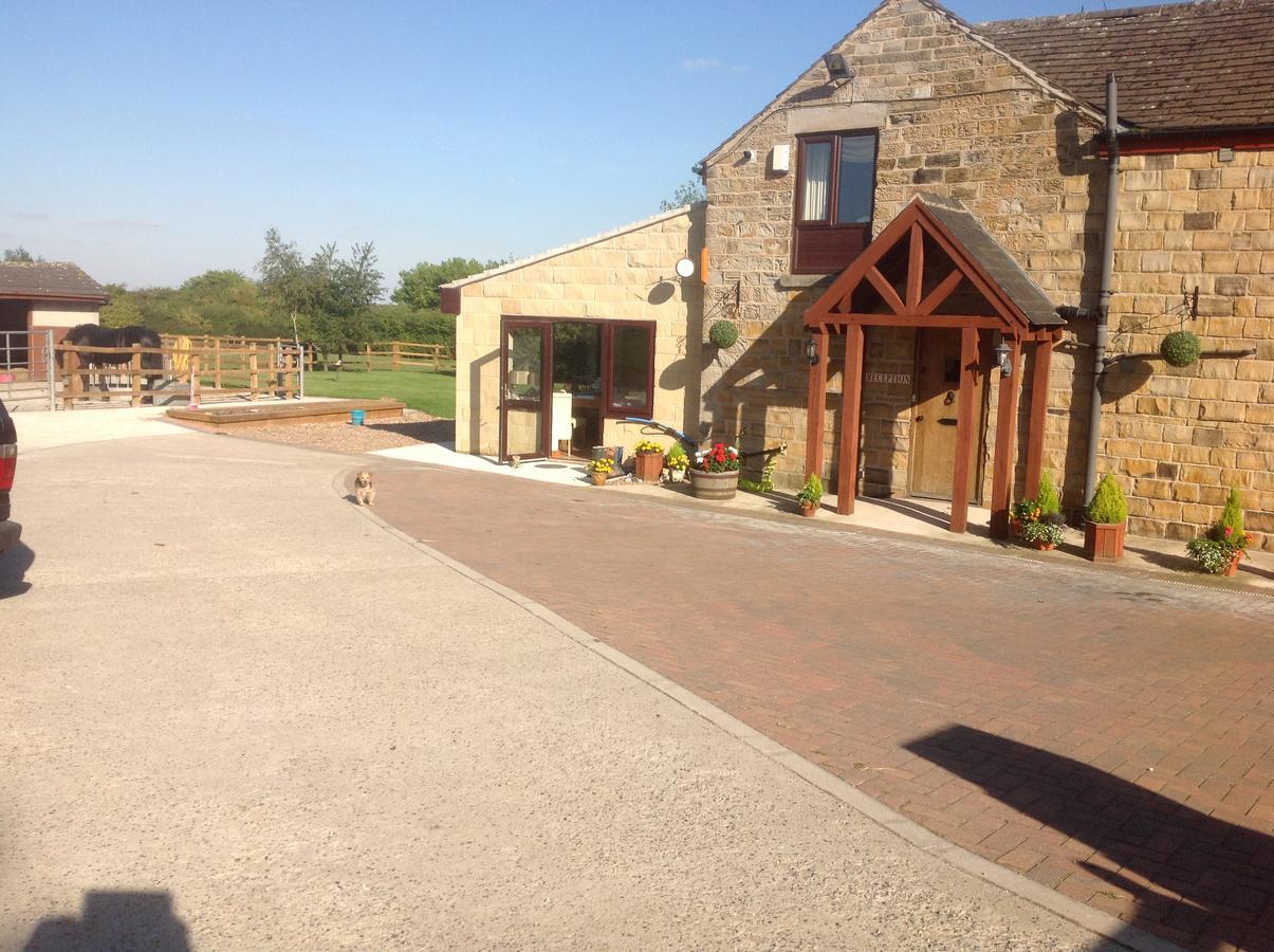 ราเวนคาร์ ฟาร์ม เบด แอนด์ เบรกฟาสต์ Bed & Breakfast Mosborough ภายนอก รูปภาพ