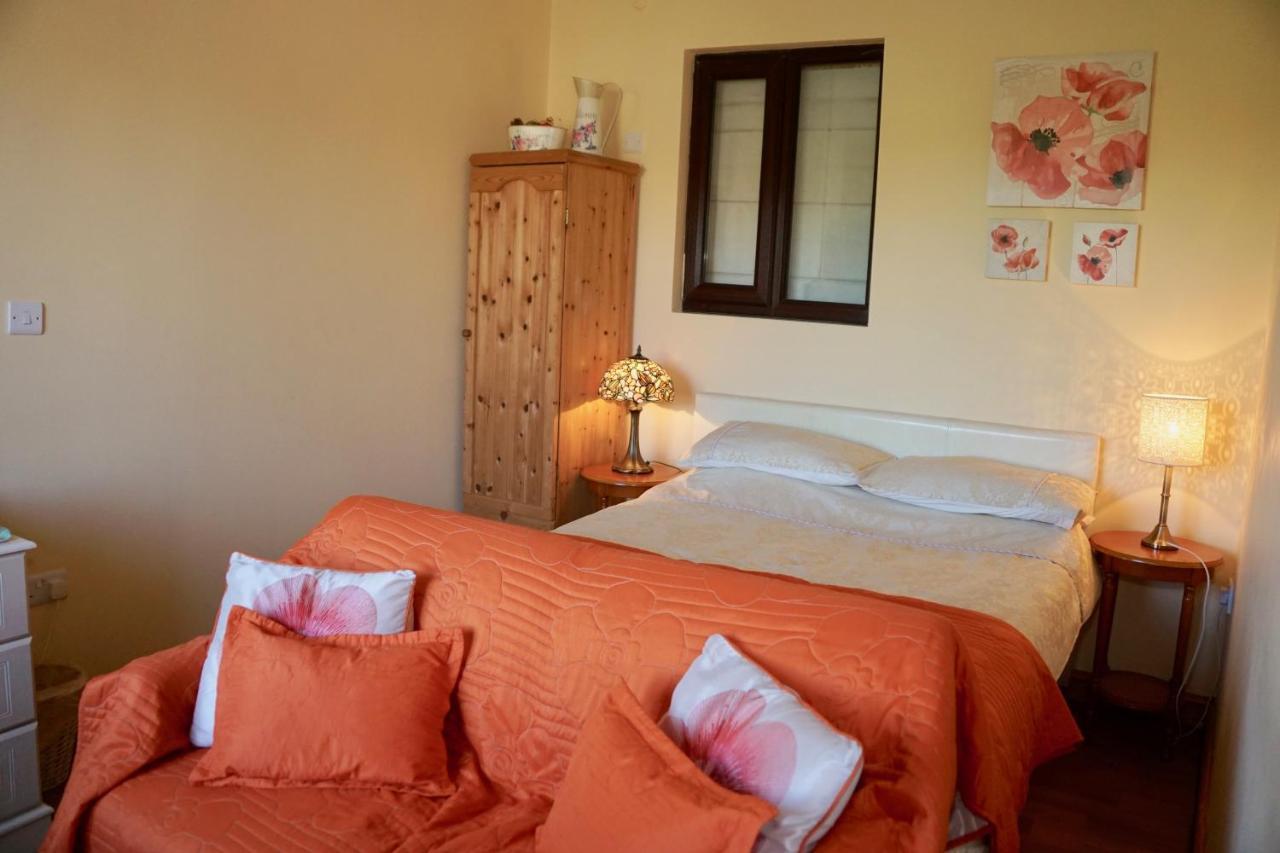 ราเวนคาร์ ฟาร์ม เบด แอนด์ เบรกฟาสต์ Bed & Breakfast Mosborough ภายนอก รูปภาพ
